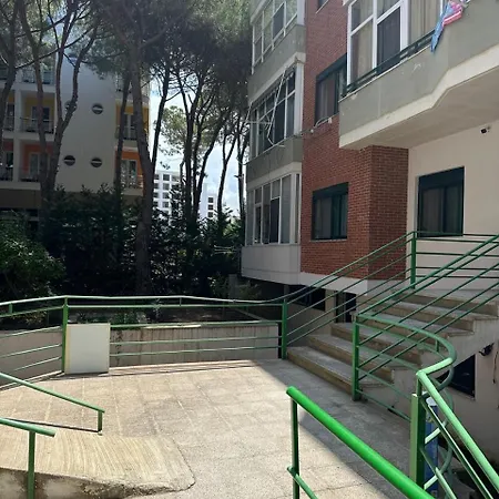 Aral Apartment Golem (Tirana)